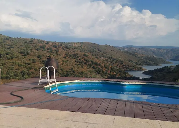 Vakantiehuis Quinta Flor Dos Lagos - Eco Tiny Hause Torre De Moncorvo